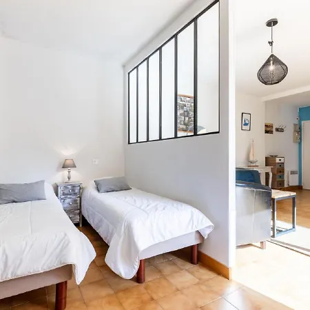 Apartment Les Ecureuils By Interhome