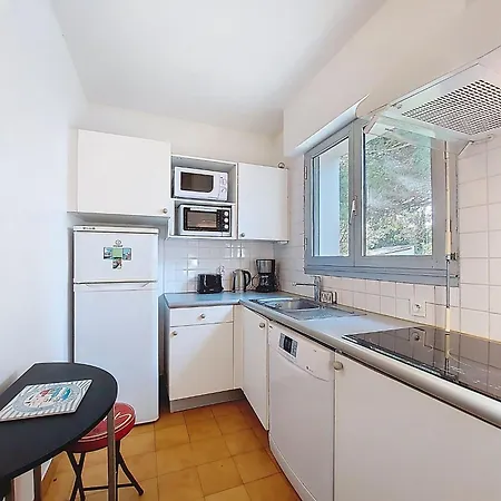 Les Ecureuils By Interhome *