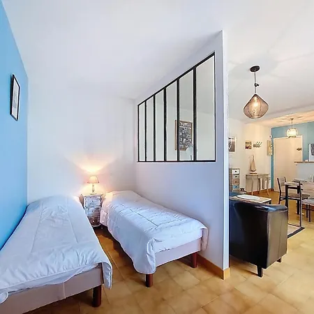 Les Ecureuils By Interhome *