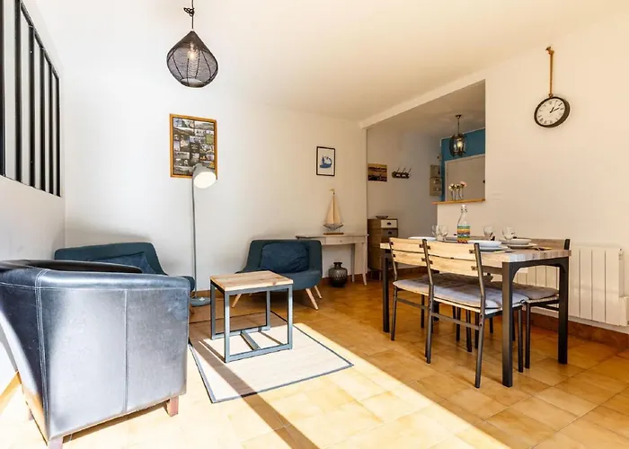 Les Ecureuils By Interhome *