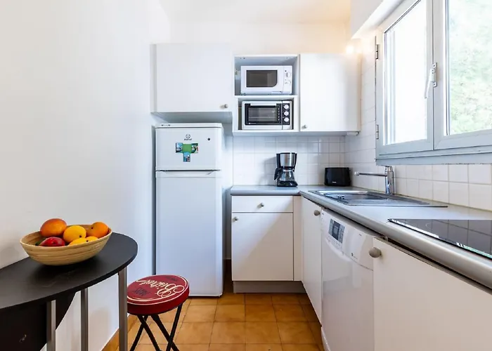 Les Ecureuils By Interhome דירה *